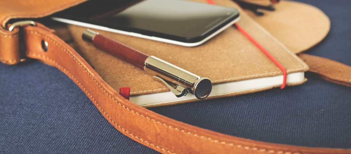 pocket-g6a9390648_1920